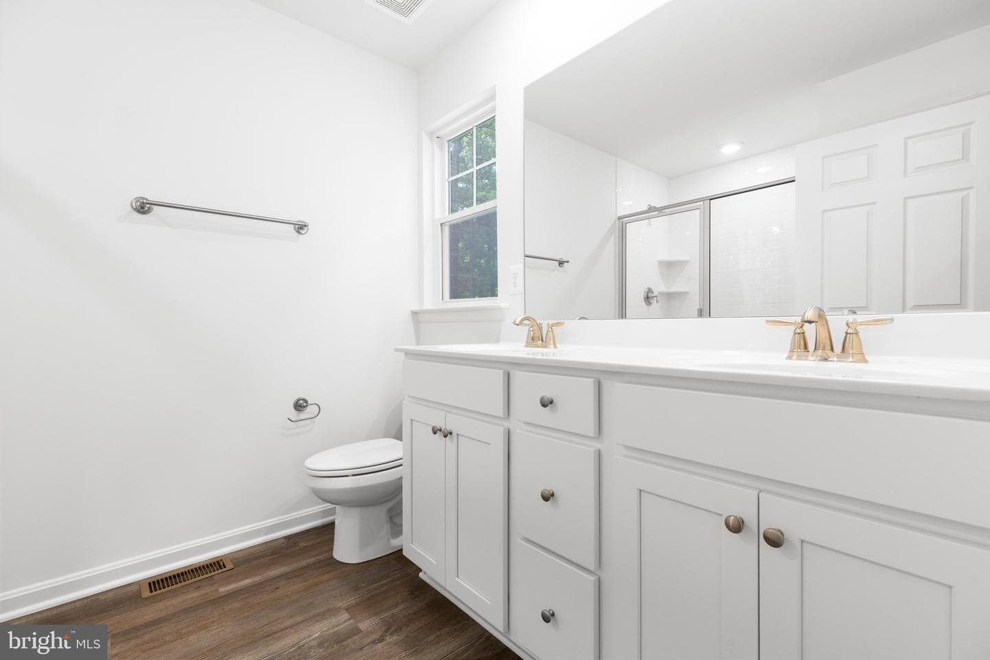 1145 Mathias Point Road photo 23