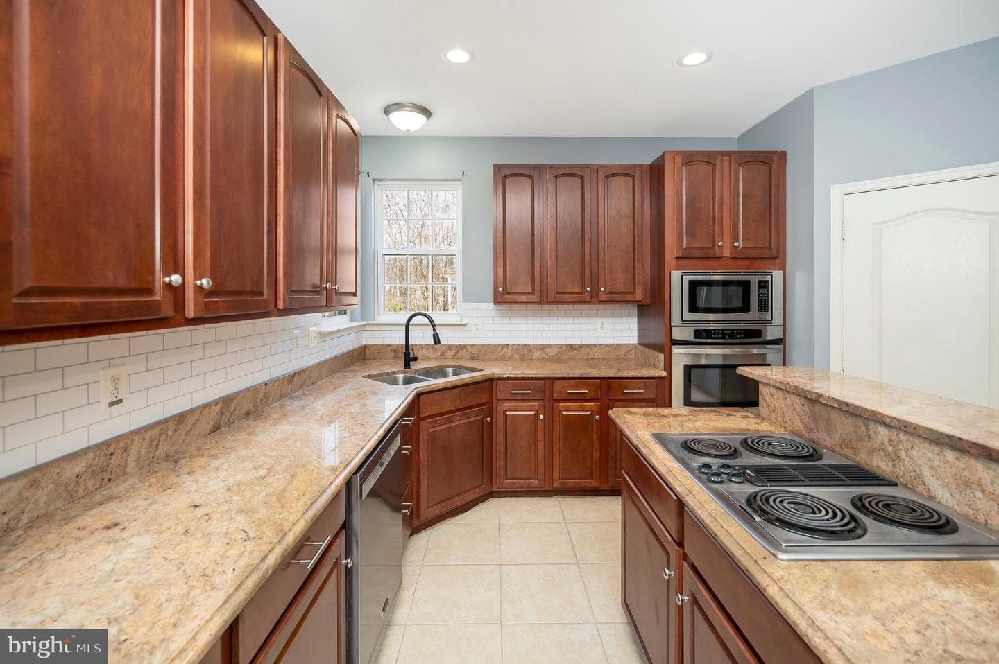 17141 Leeward Court photo 25