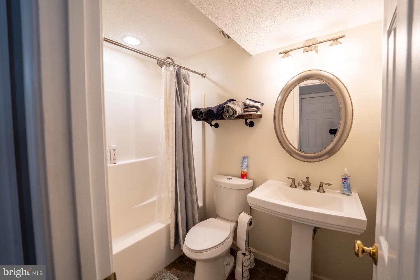 6264 Wheeler Drive photo 26