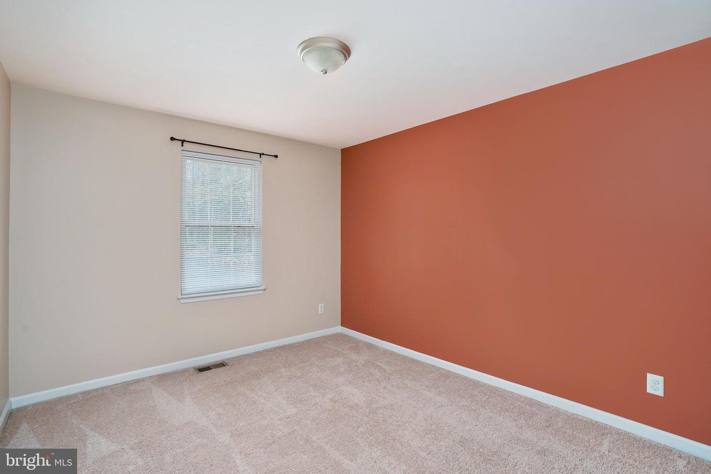 1109 French Court photo 34