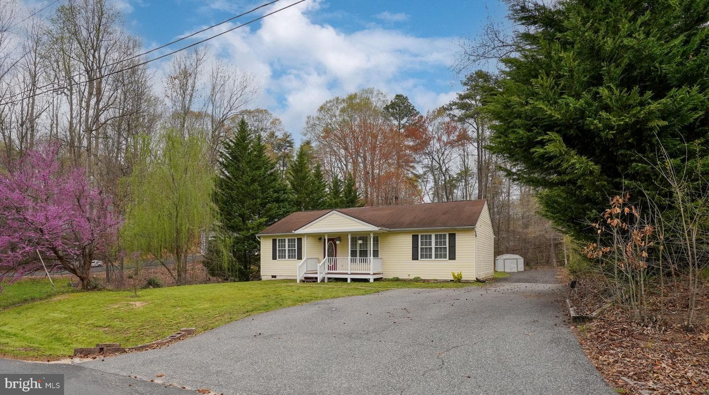 1109 French Court photo 45