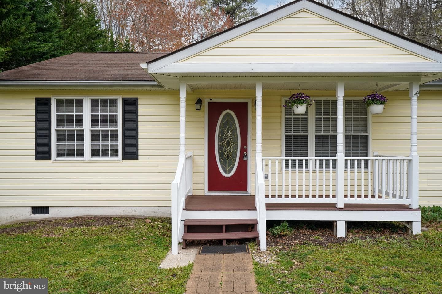 1109 French Court photo 7