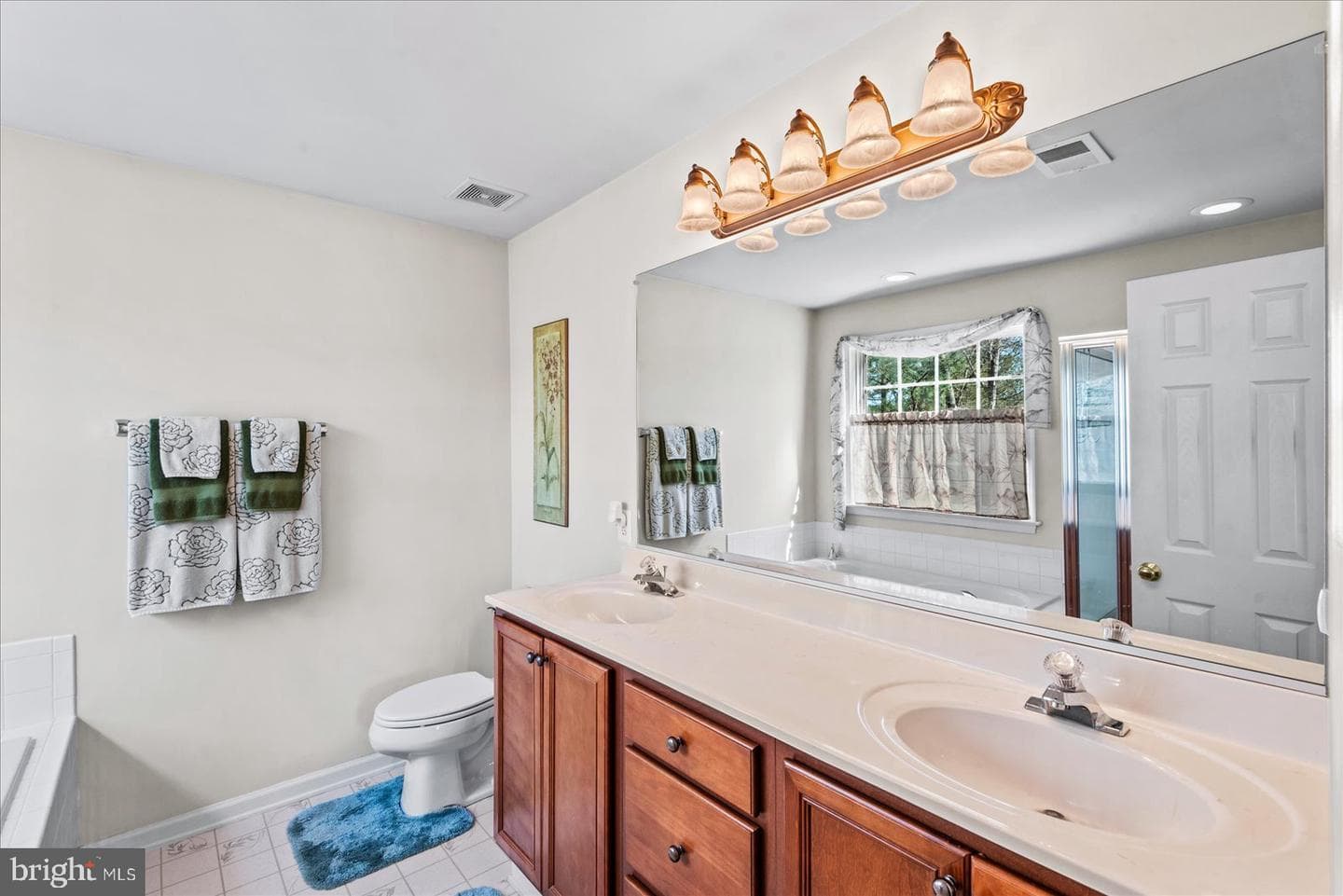 4326 Navigator Lane photo 30