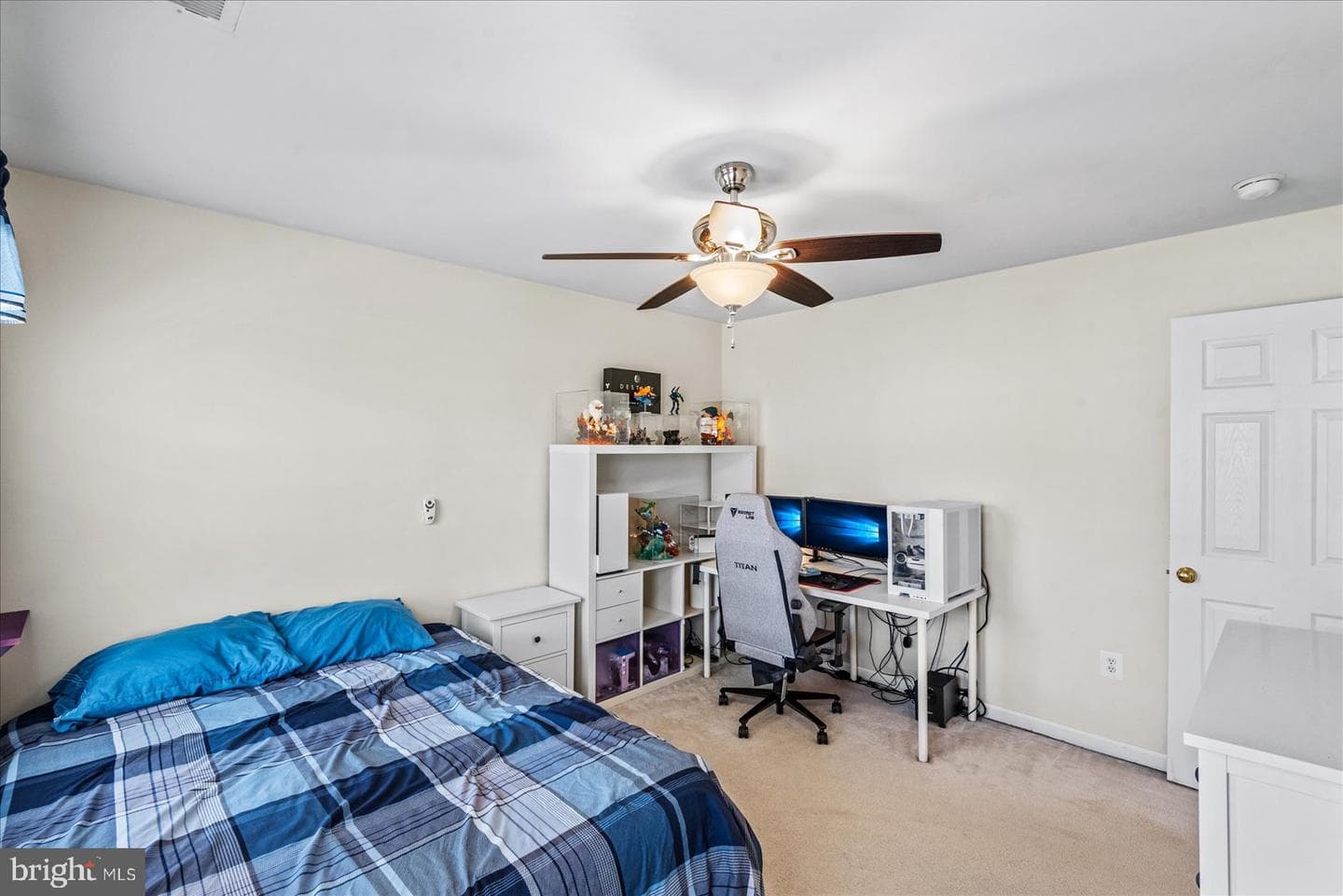4326 Navigator Lane photo 36