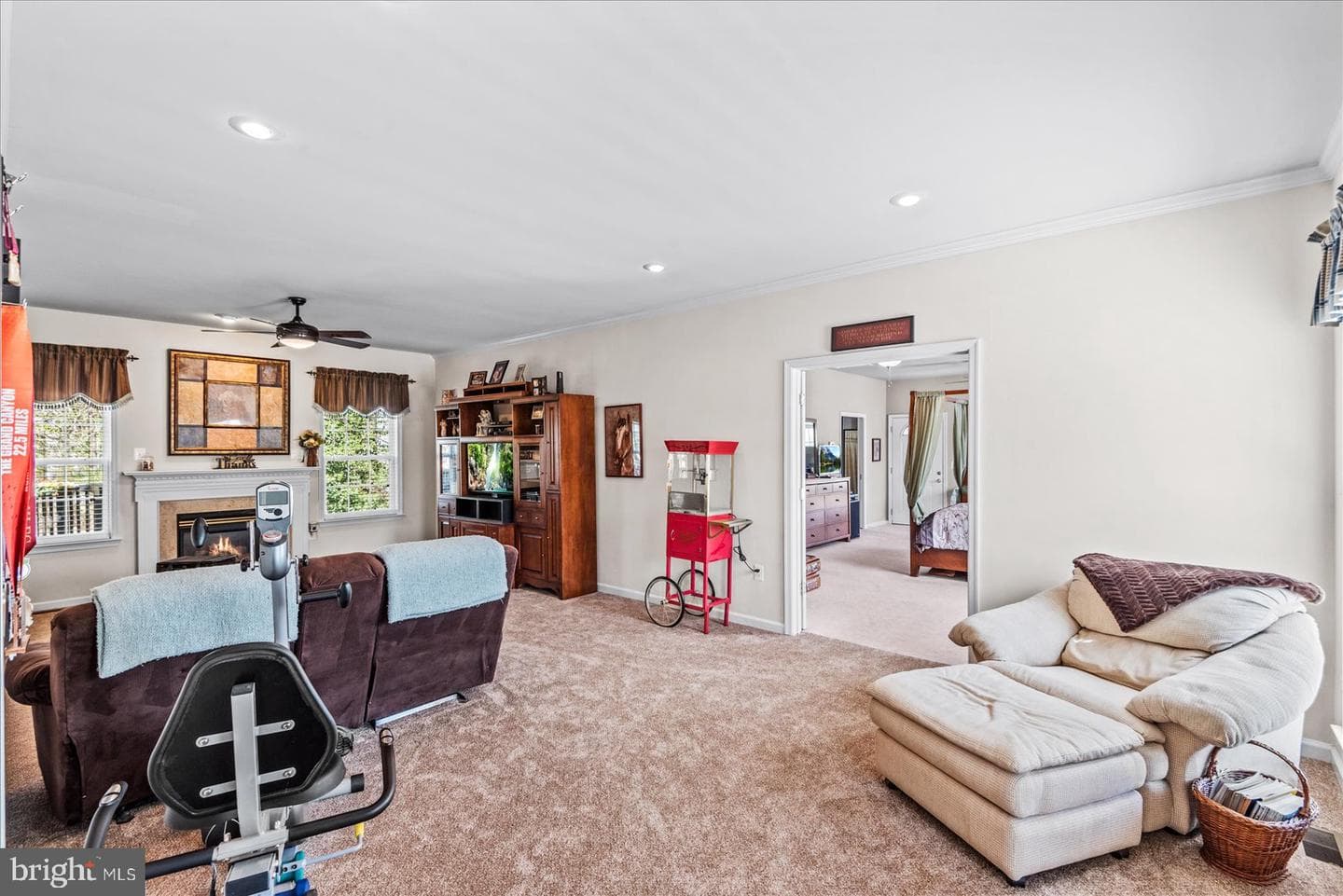 4326 Navigator Lane photo 8