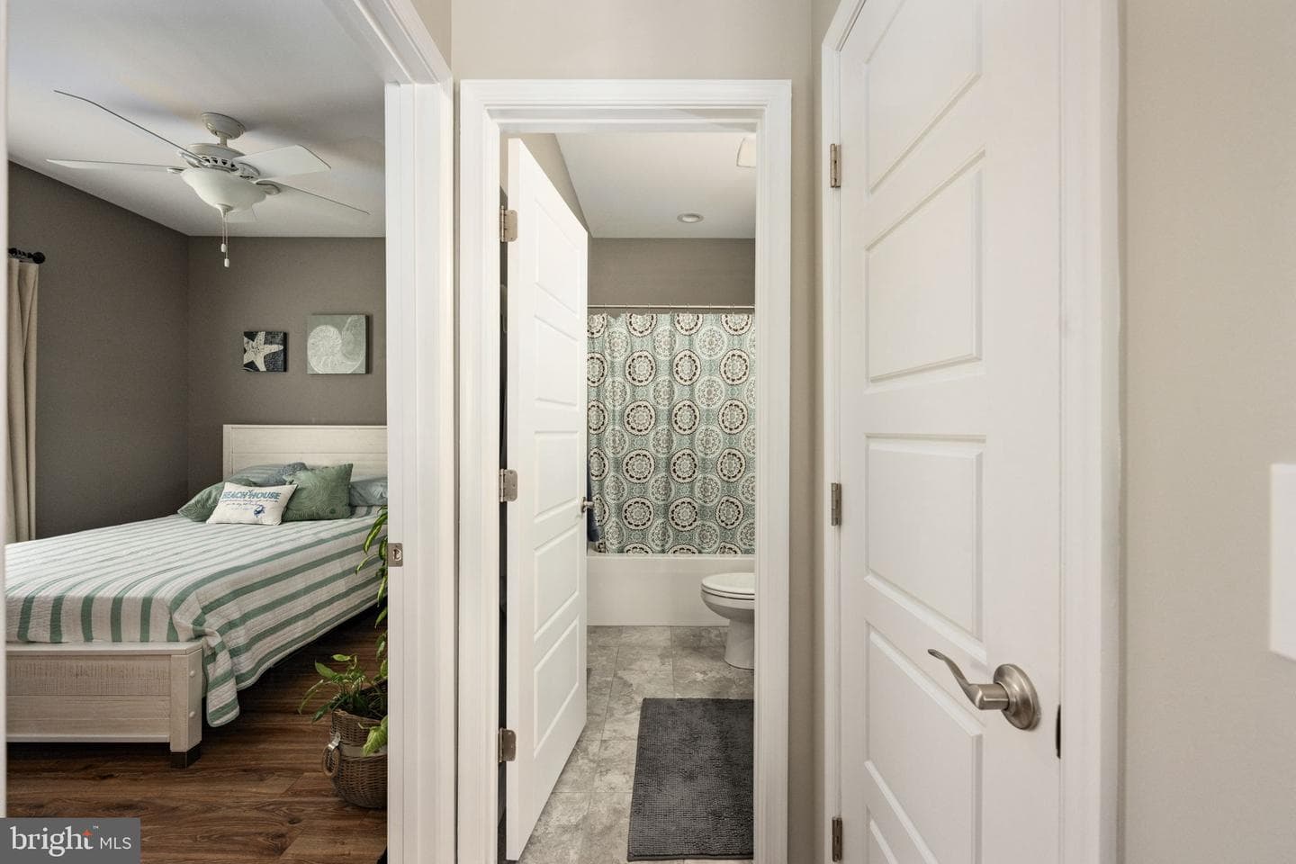 6134 5th Street photo 21