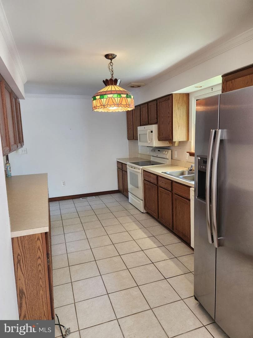 15498 Fleming Street photo 3