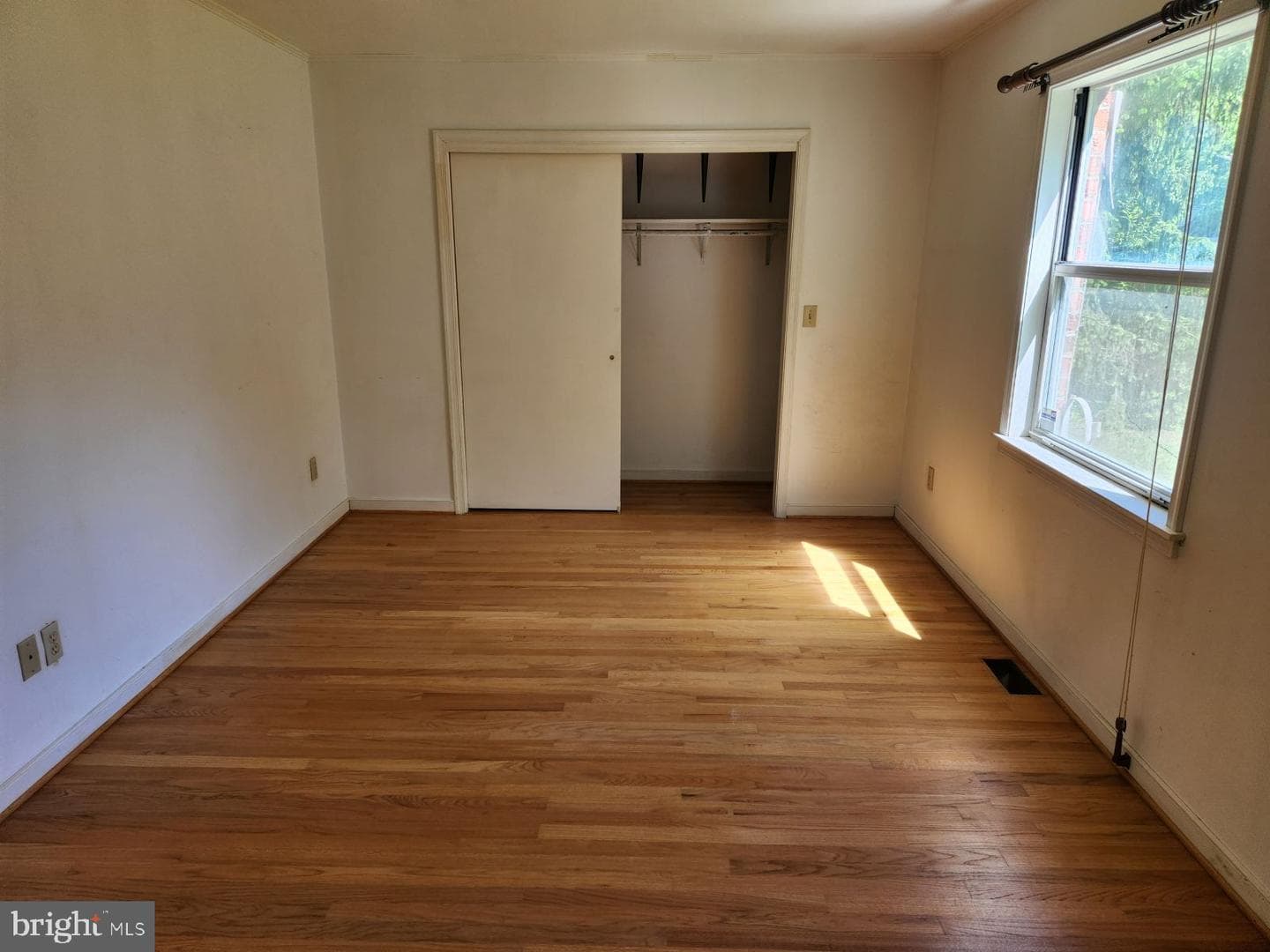 15498 Fleming Street photo 9