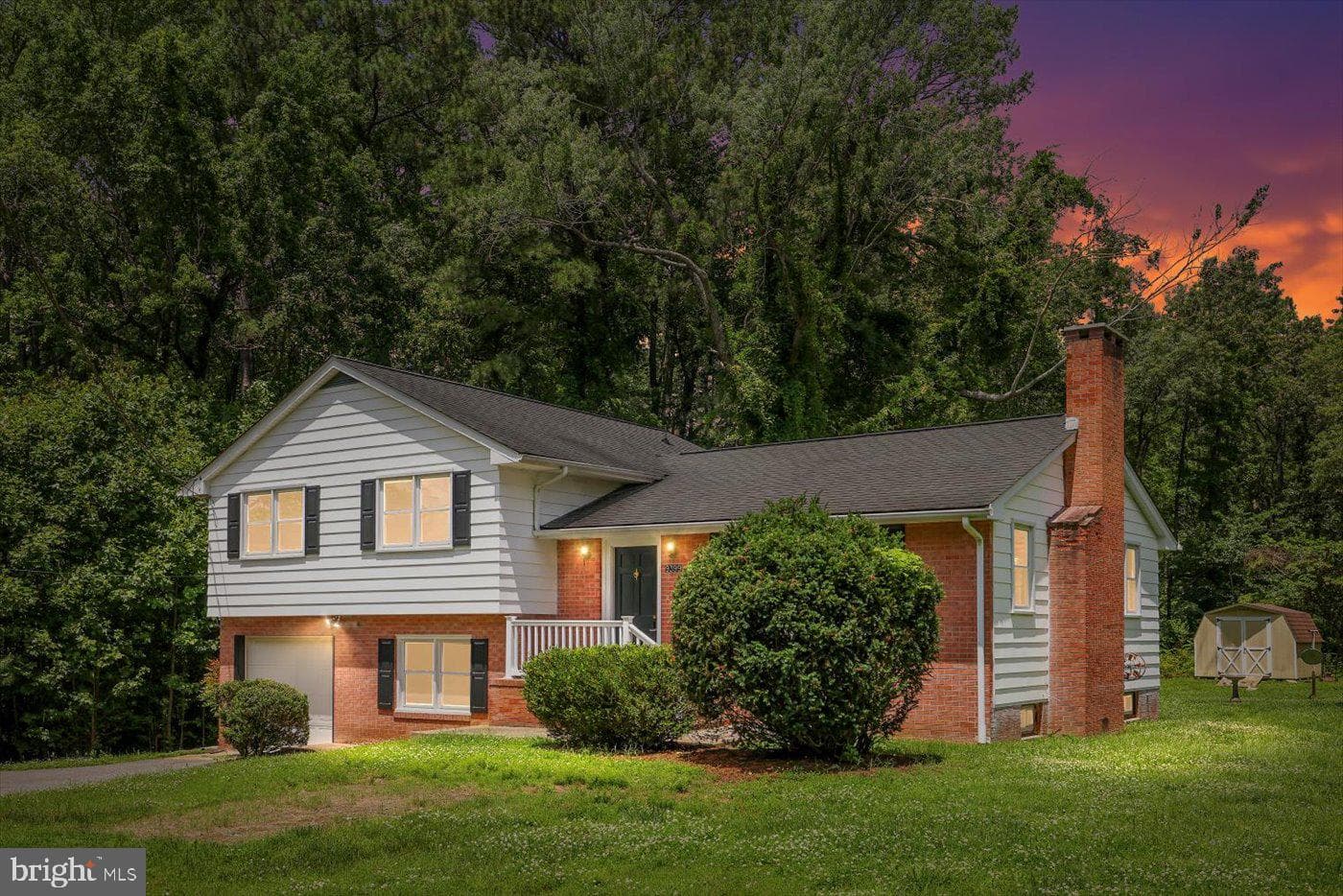 9399 Dahlgren Road photo 14