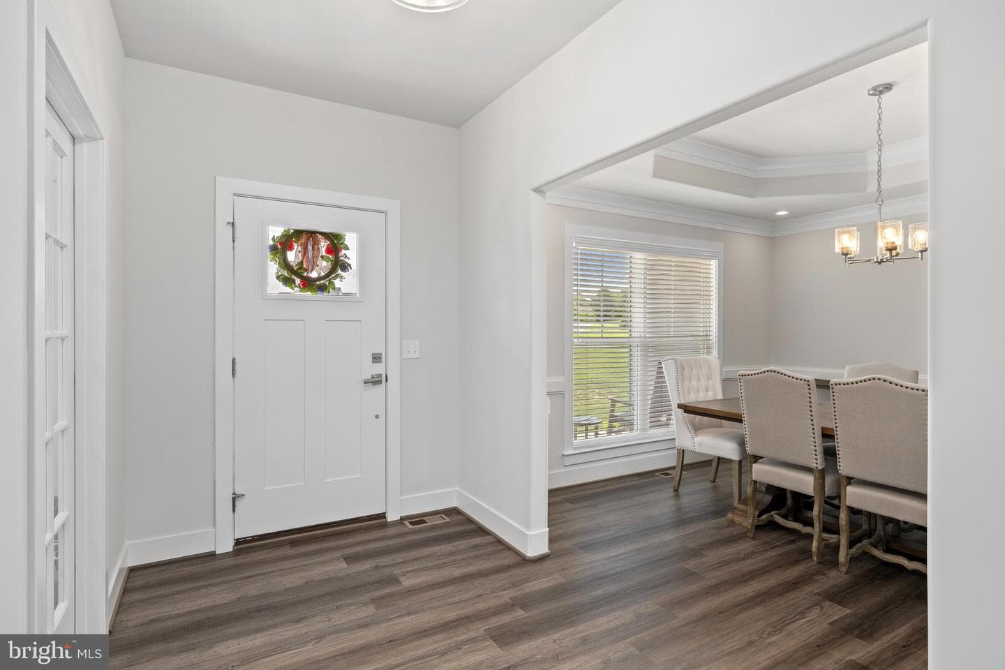 7856 Fitzhugh Lane photo 2