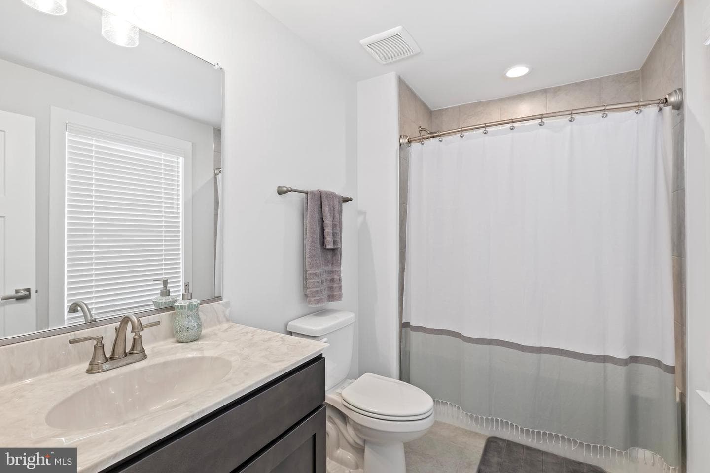 7856 Fitzhugh Lane photo 25
