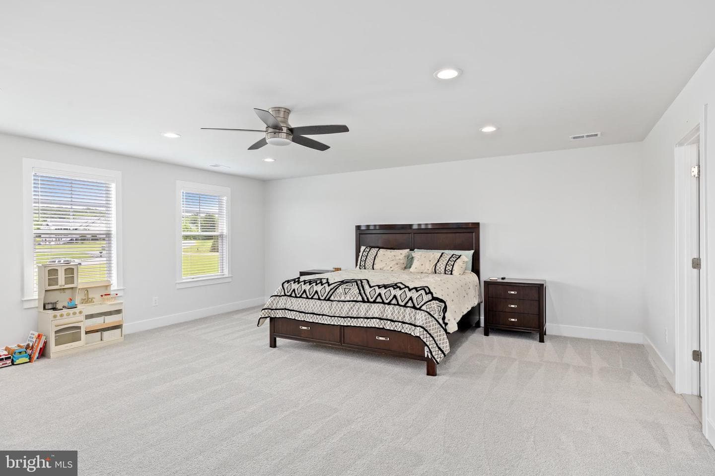 7856 Fitzhugh Lane photo 27