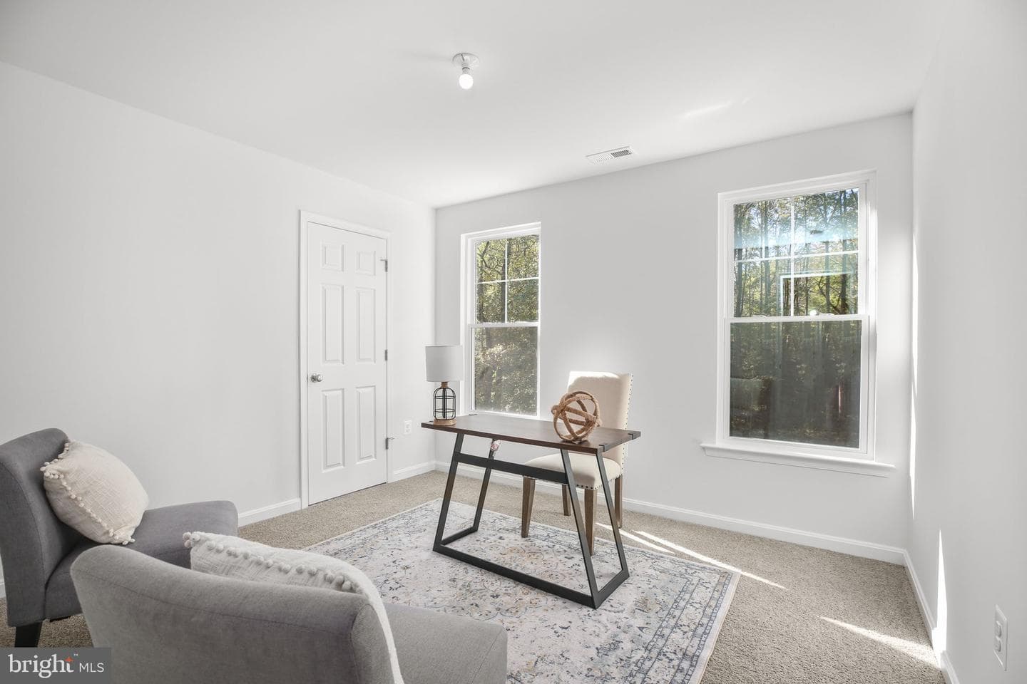 5055 Rose Avenue photo 27