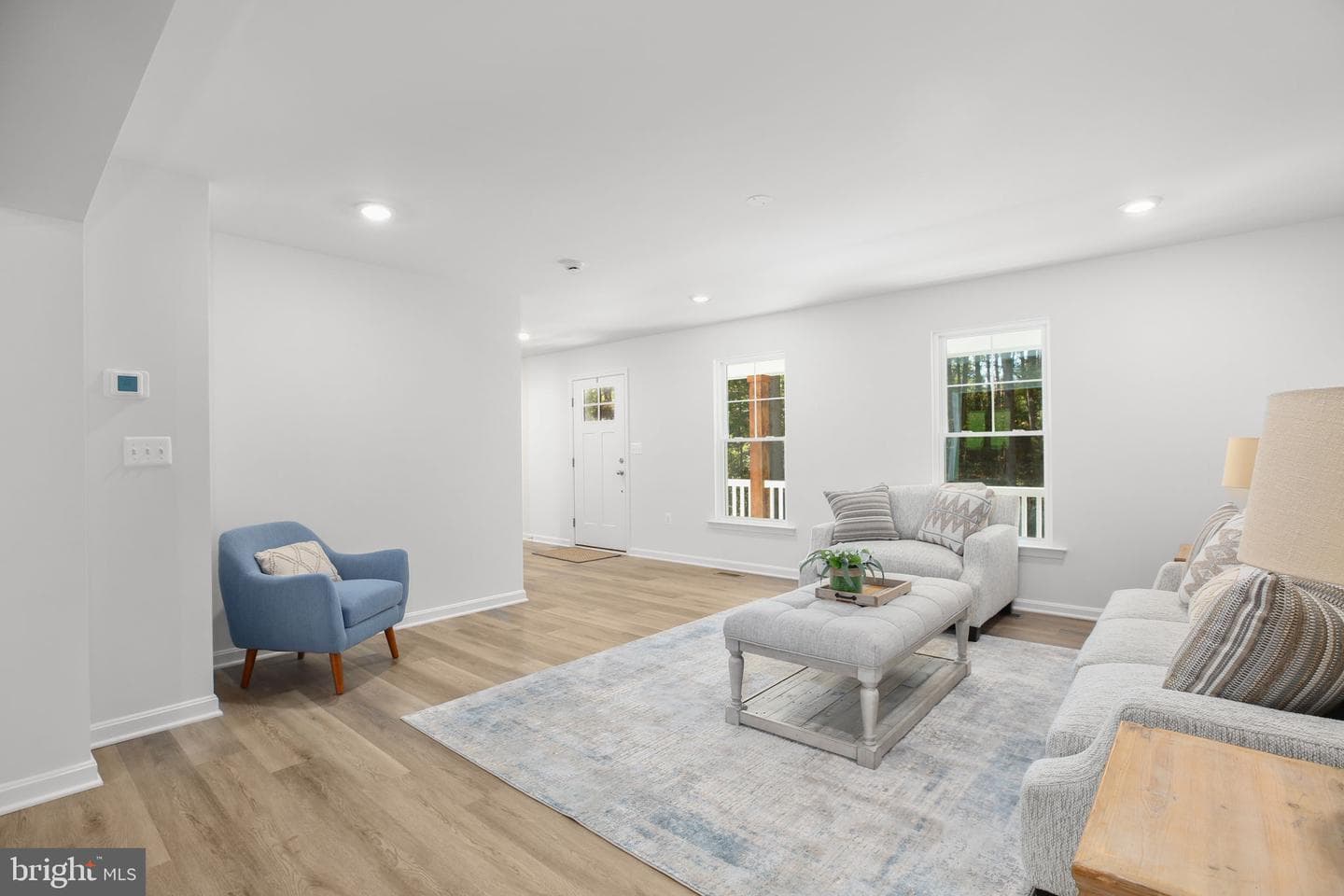 5055 Rose Avenue photo 9
