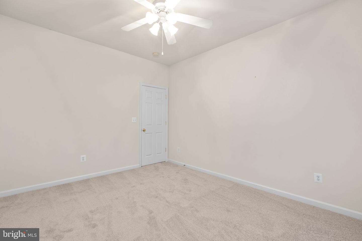 4049 Chatham Drive photo 38