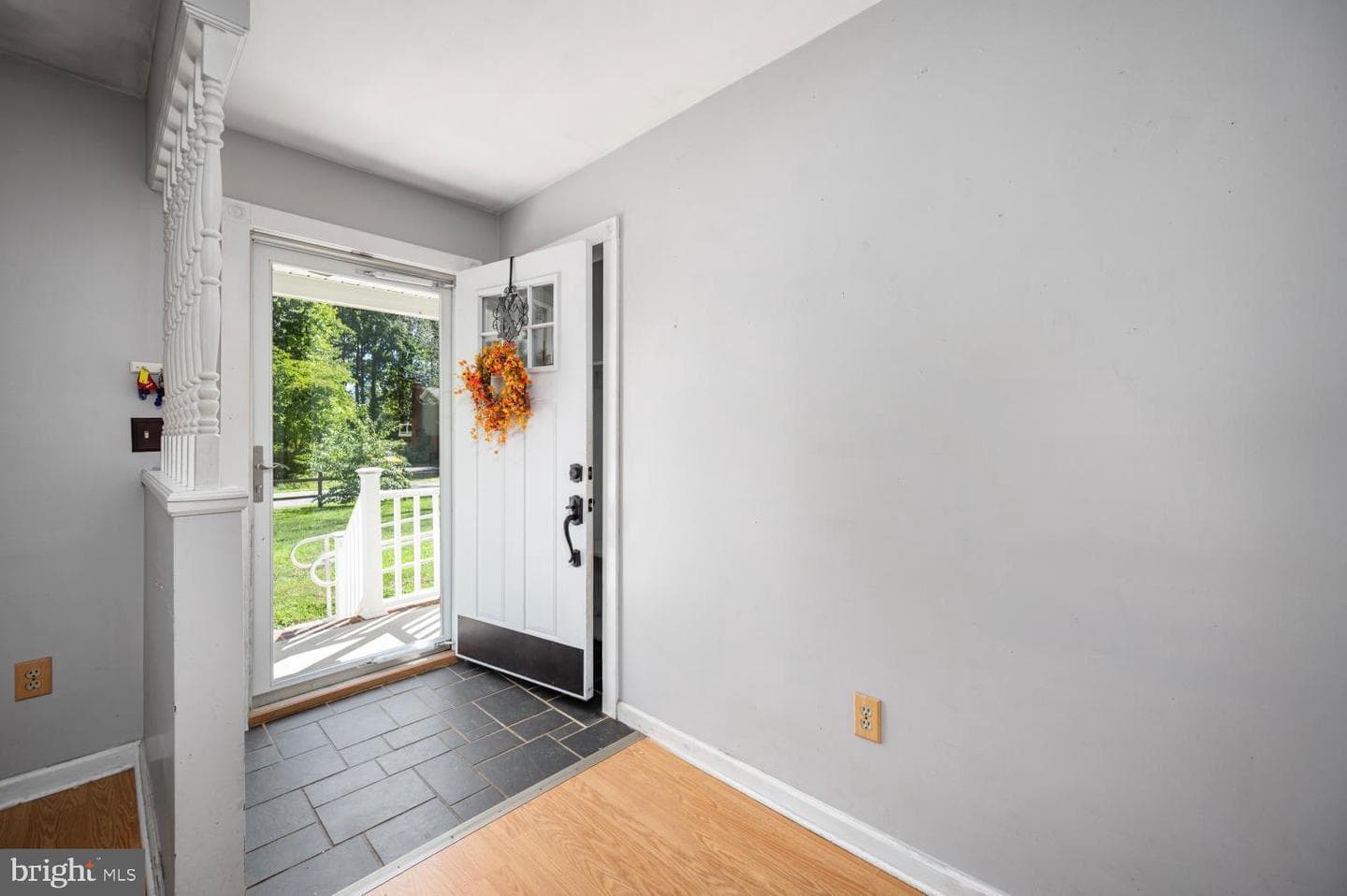 4374 Albemarle Court photo 12