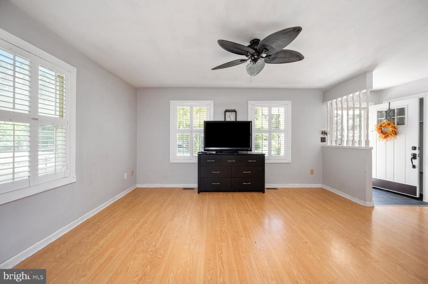 4374 Albemarle Court photo 14