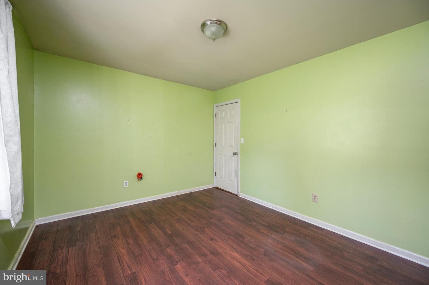 4374 Albemarle Court photo 29