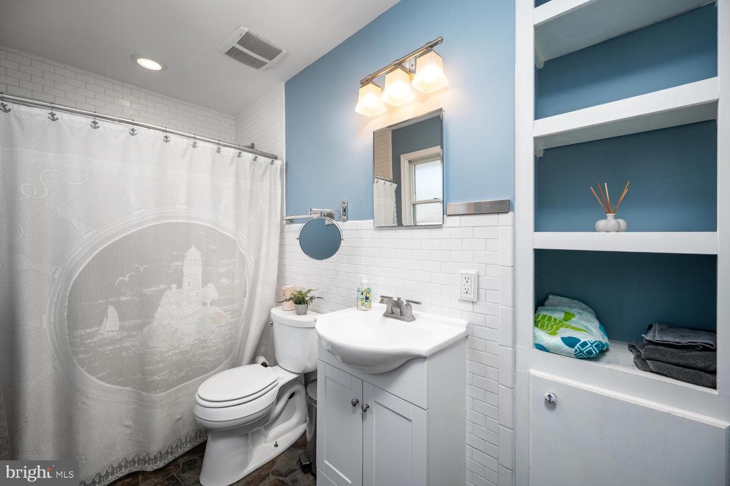 4374 Albemarle Court photo 34