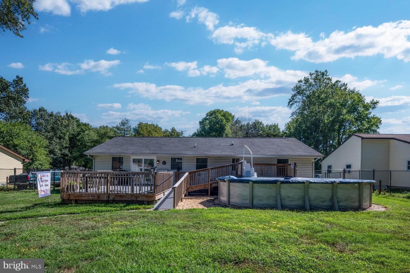 4374 Albemarle Court photo 39