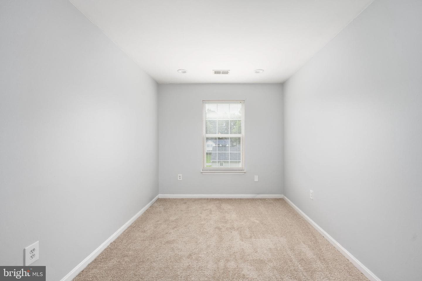 8477 Newton Lane photo 25