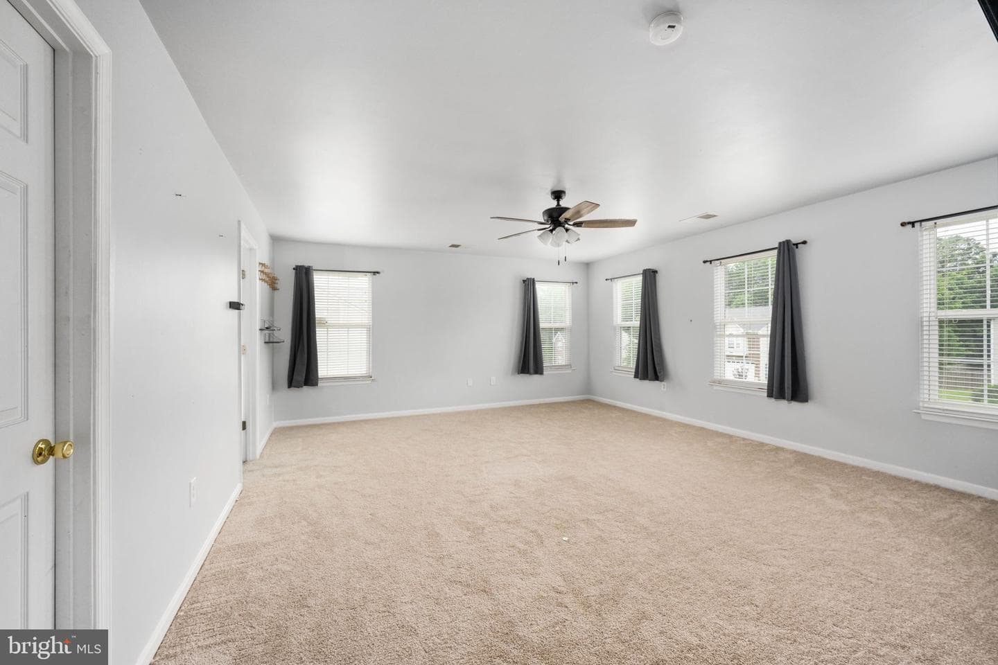 8477 Newton Lane photo 35