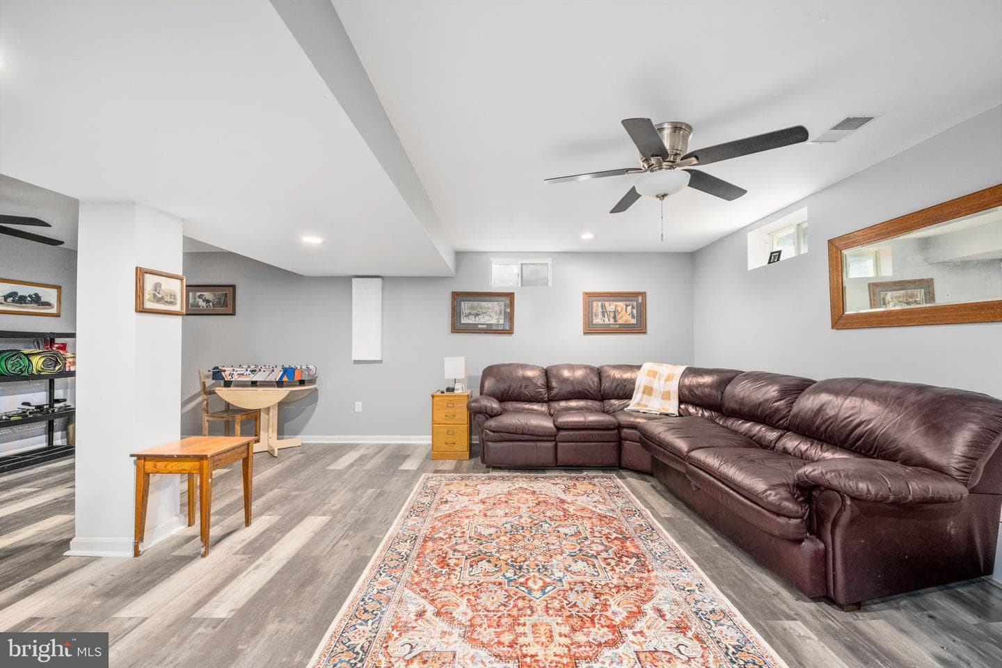 8477 Newton Lane photo 4