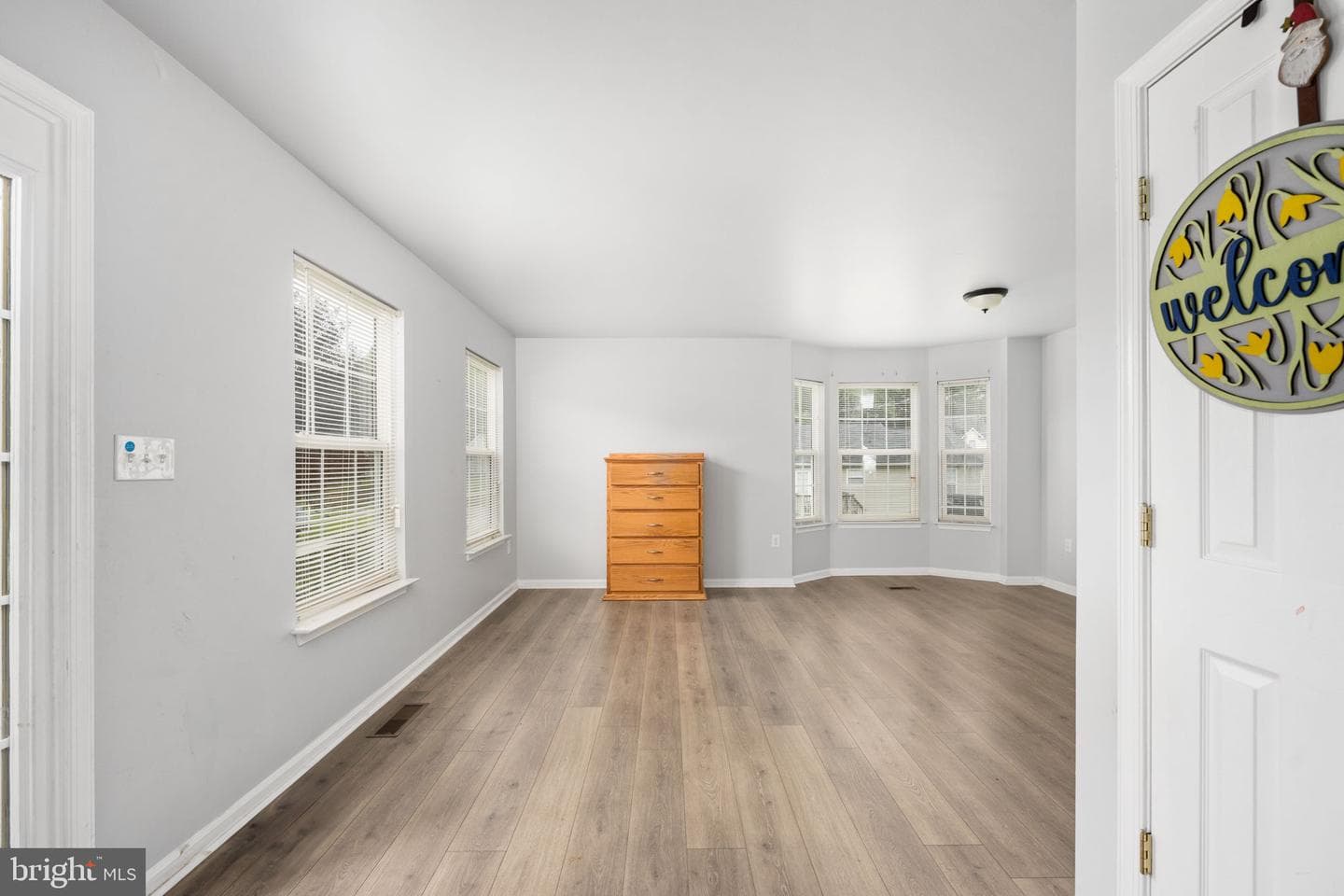 8477 Newton Lane photo 7