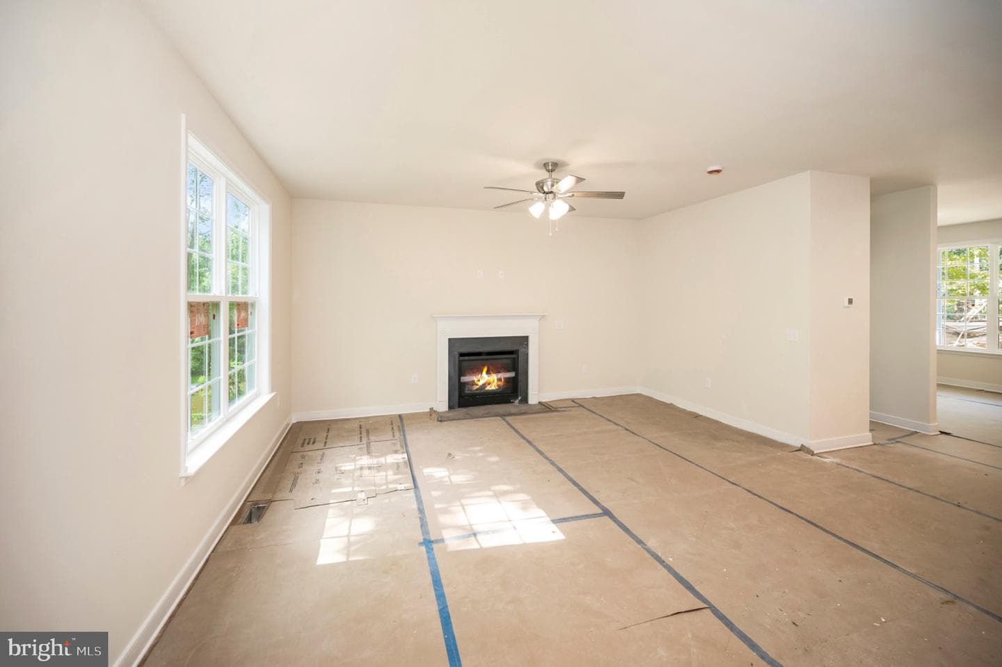 6077 Hamlin Circle photo 14