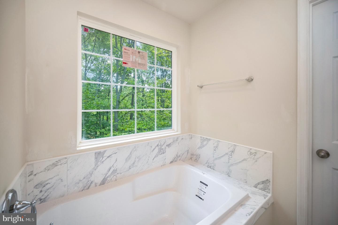 6077 Hamlin Circle photo 29