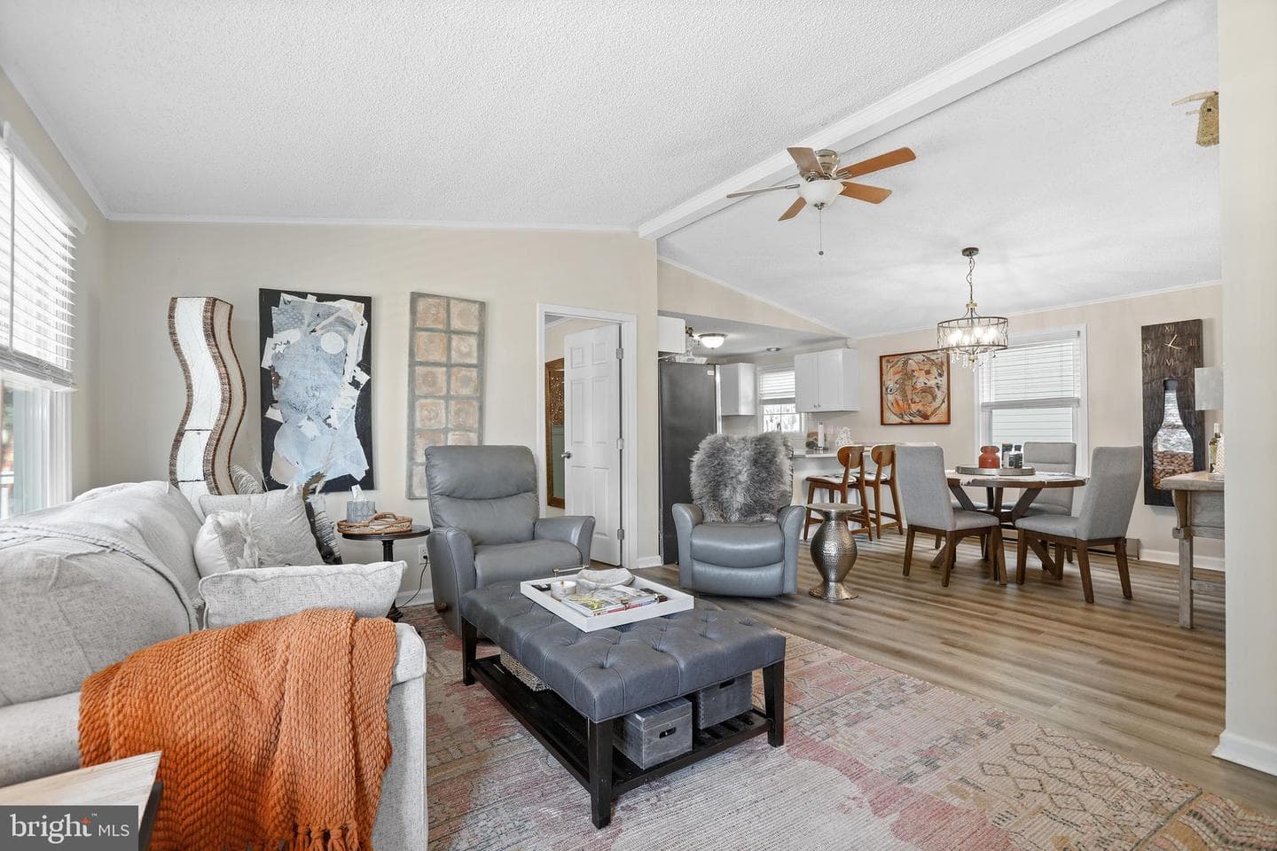 6137 1st Street photo 4