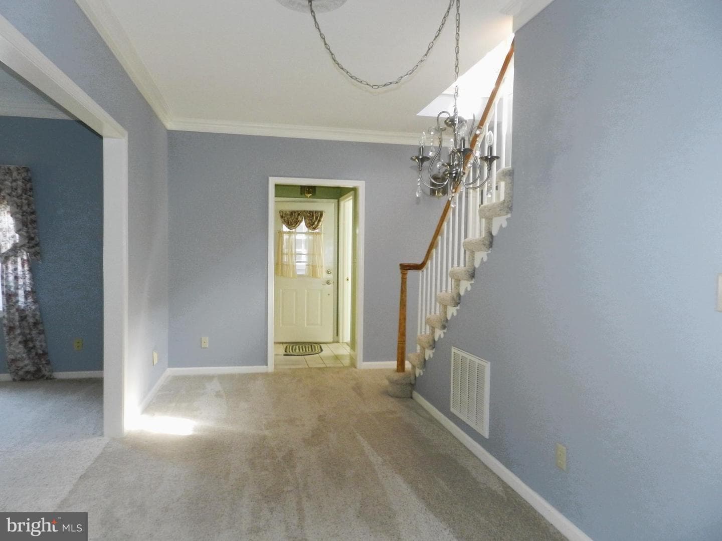 6134 8th Street photo 22