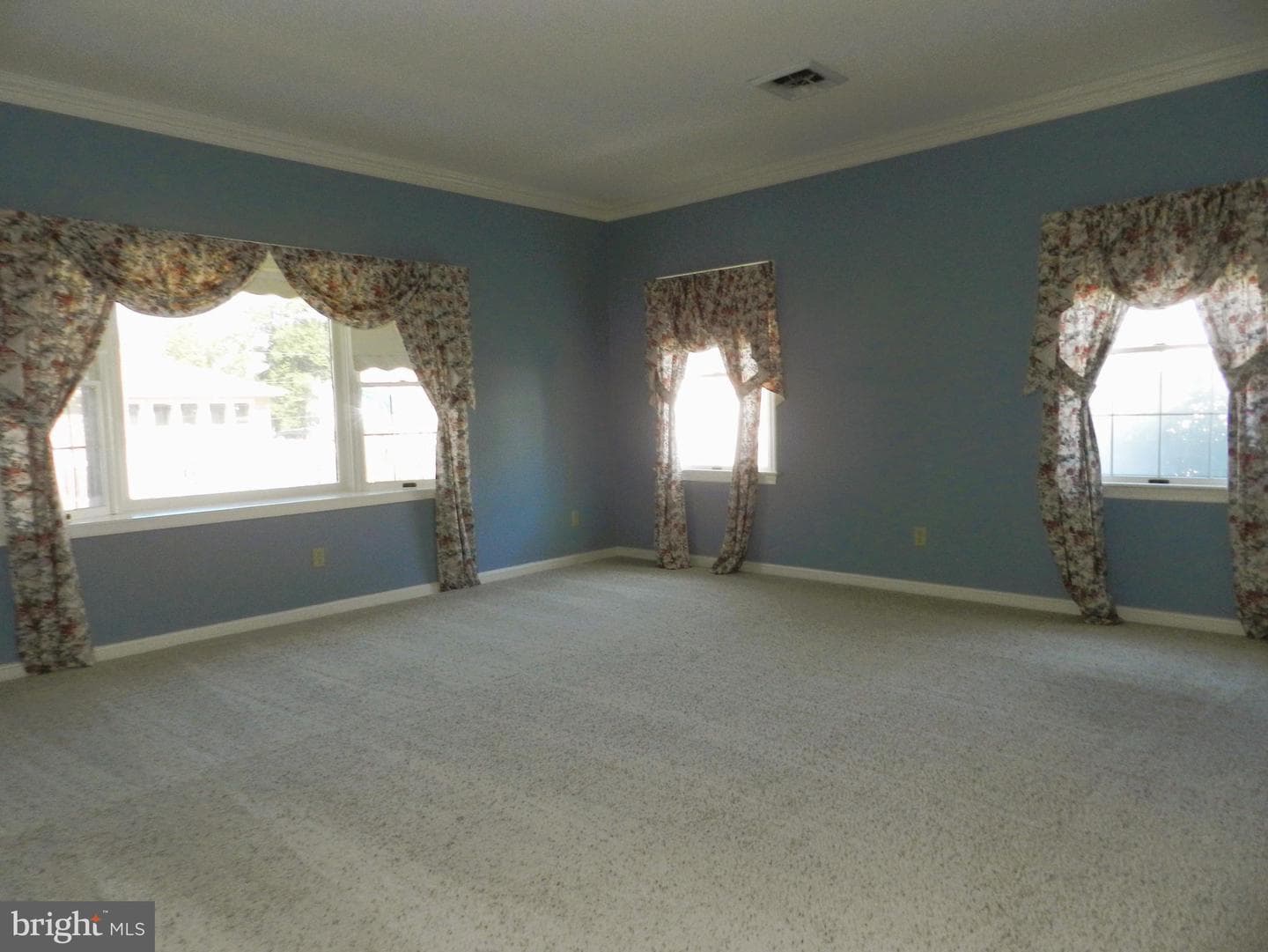 6134 8th Street photo 25