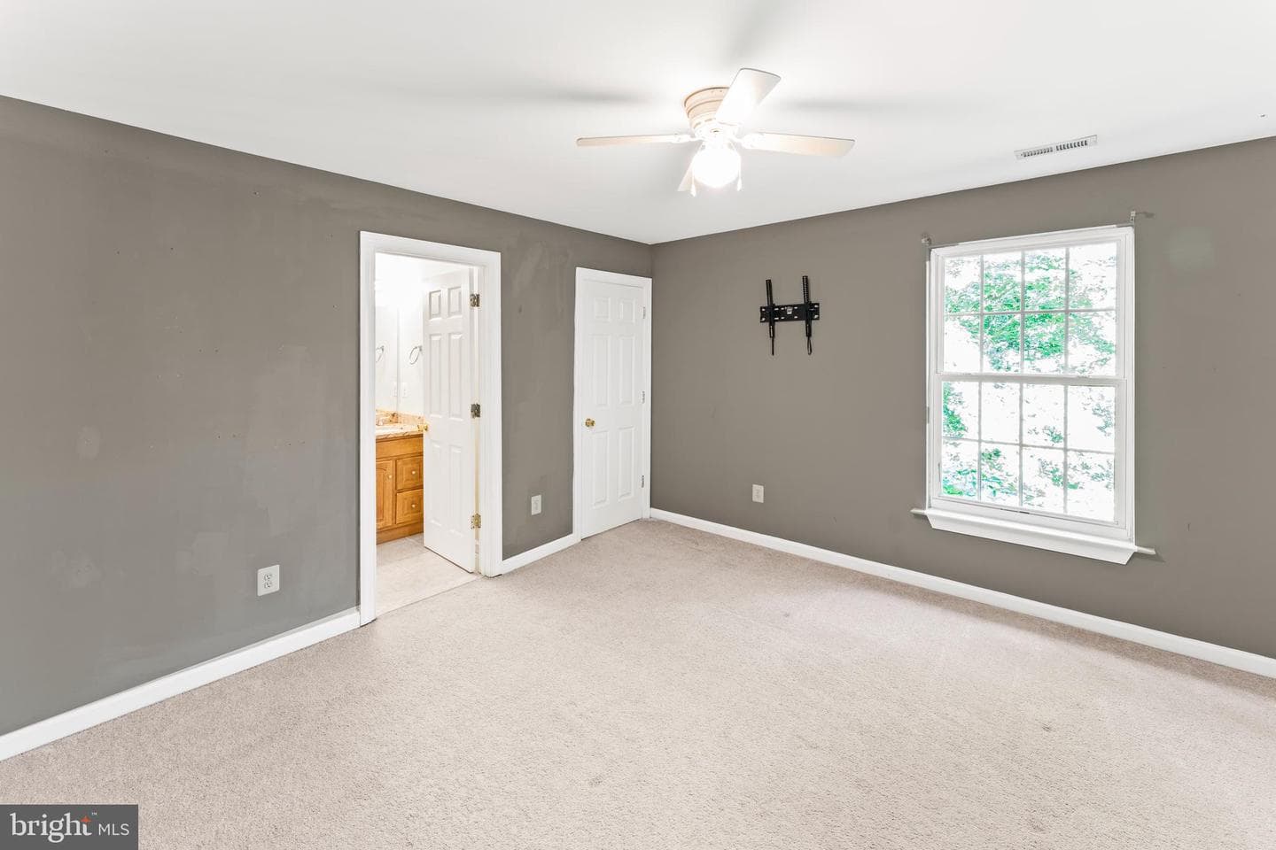 8477 Colfax Drive photo 24