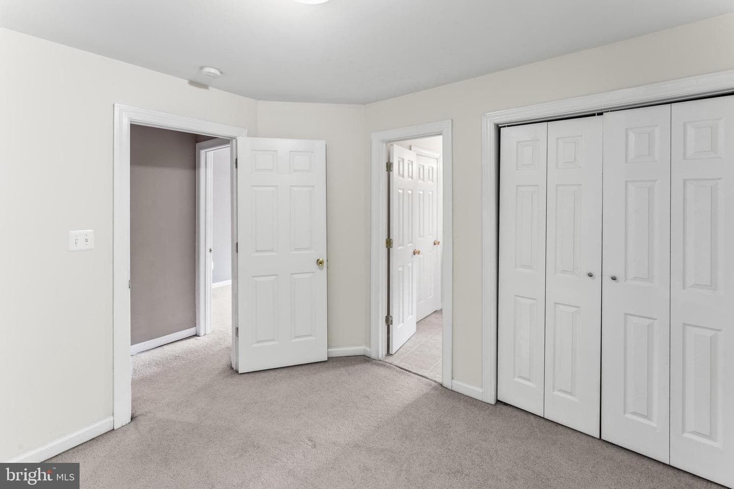 8477 Colfax Drive photo 27