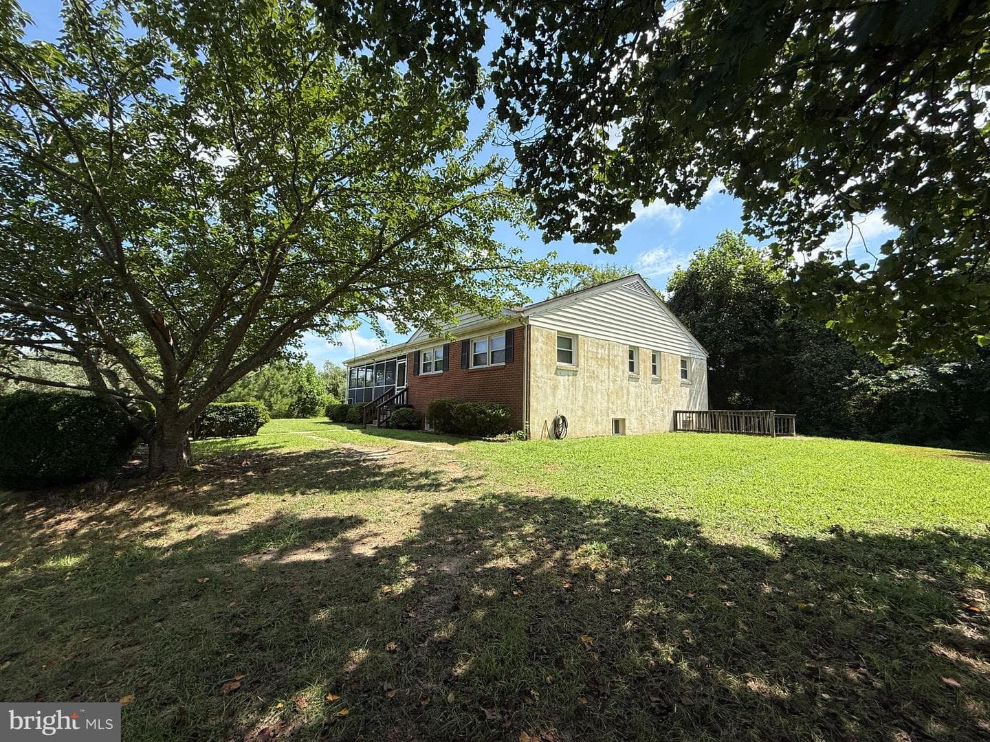9545 James Madison Parkway photo 2
