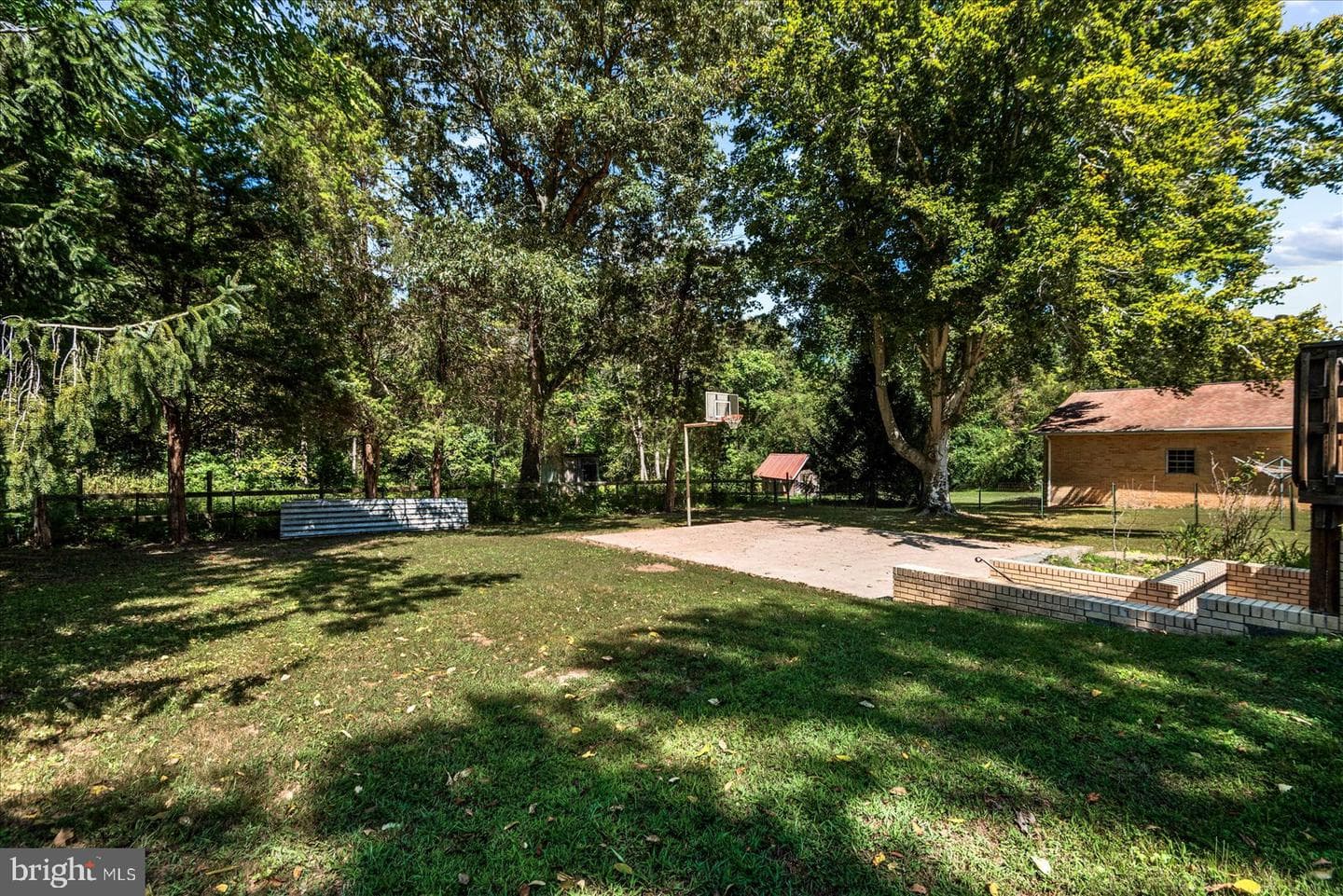 4173 Bromme Circle photo 46