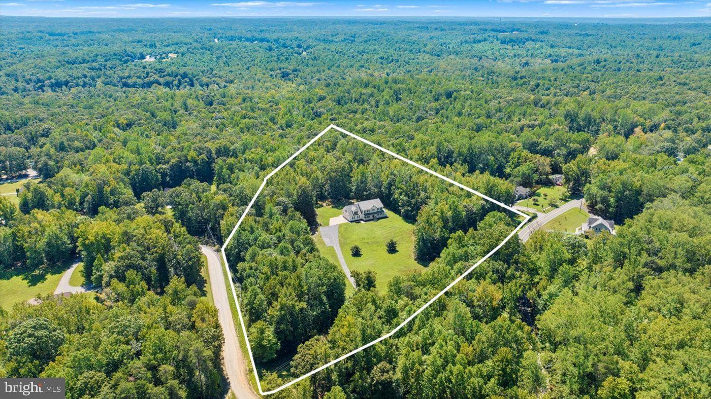 9198 Caledon Road photo 2