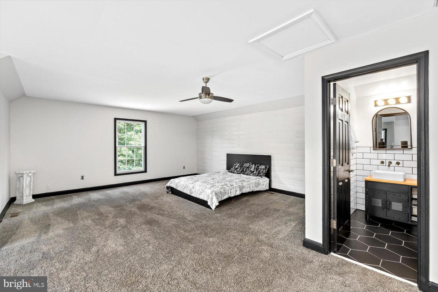 9198 Caledon Road photo 43