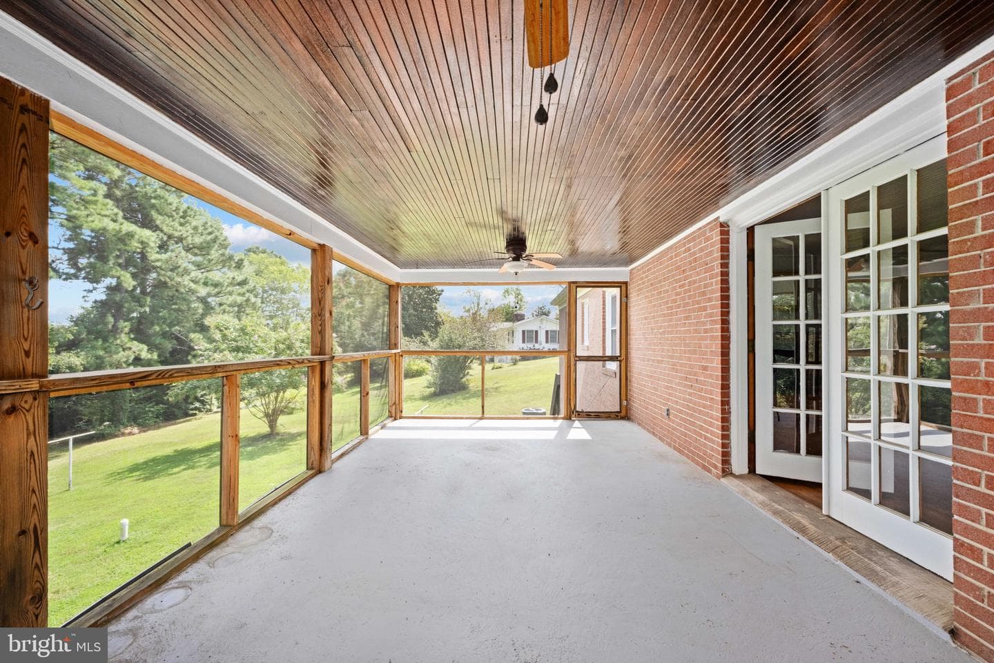 1225 Woodstock Road photo 29