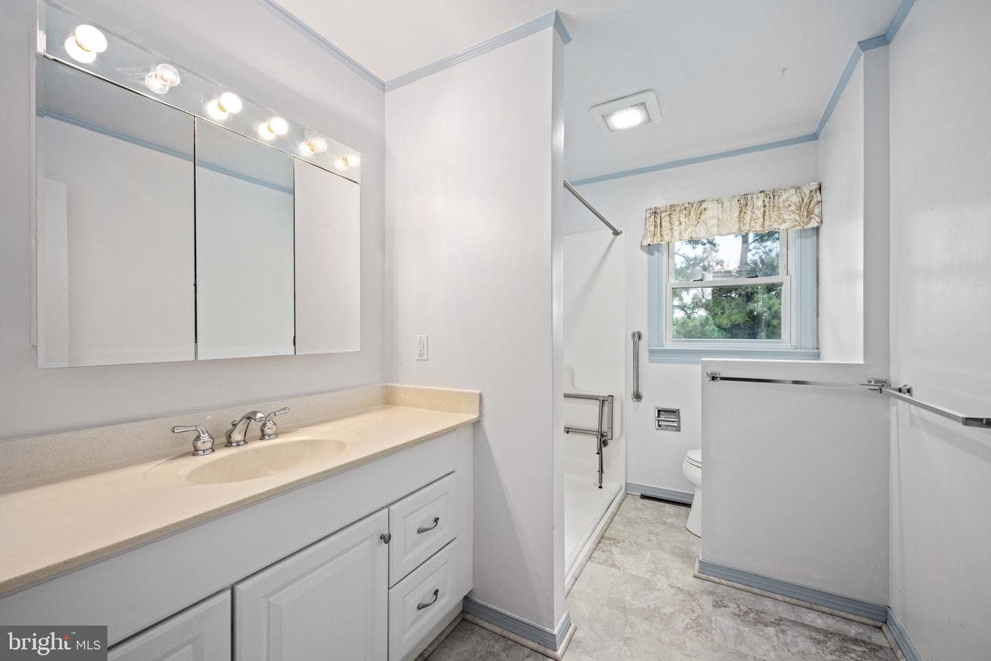 1225 Woodstock Road photo 40