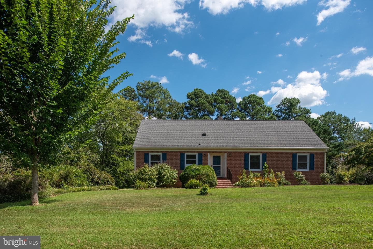 1225 Woodstock Road photo 5