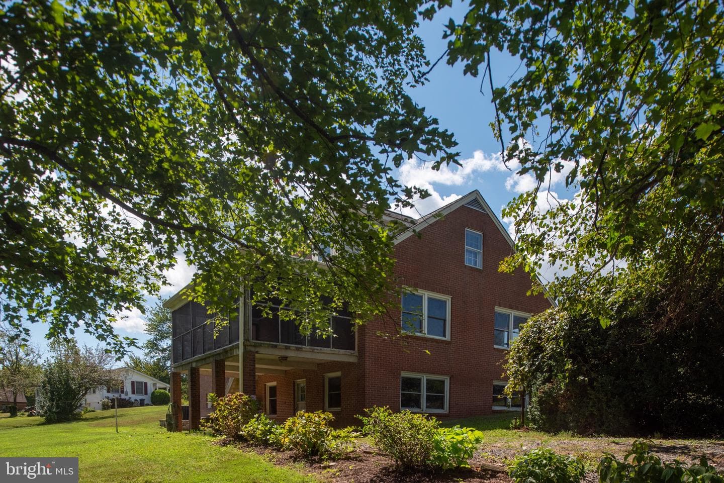 1225 Woodstock Road photo 67