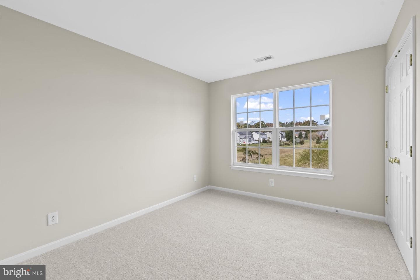 6187 McCarthy Drive photo 35
