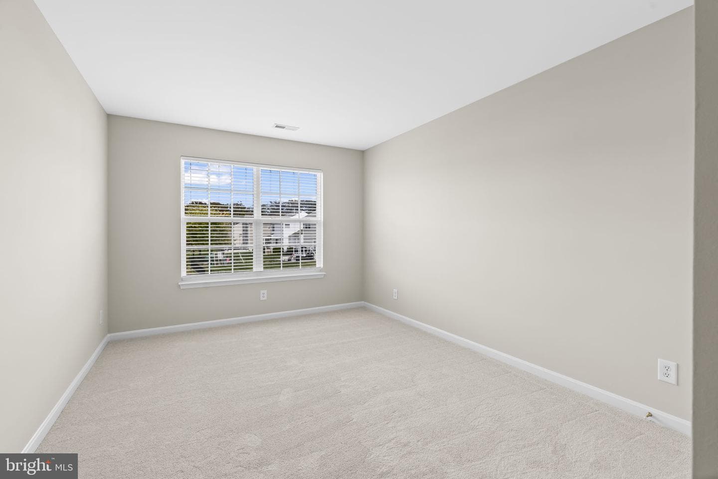 6187 McCarthy Drive photo 39