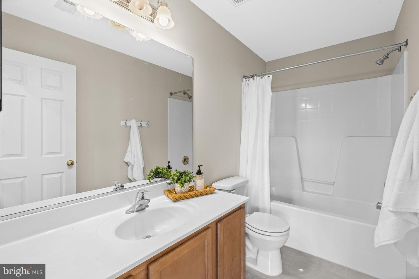 6187 McCarthy Drive photo 42