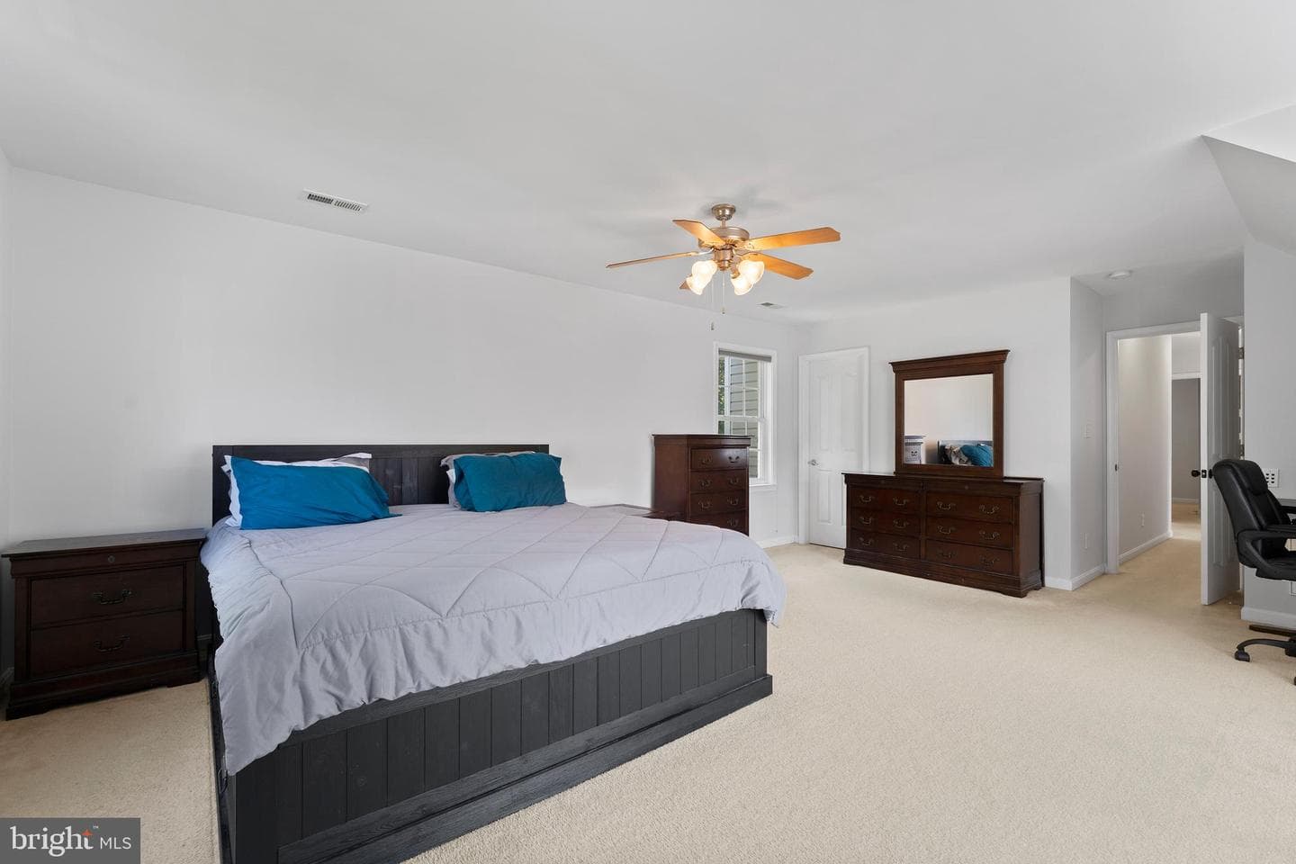 9501 Barbaras Way photo 23