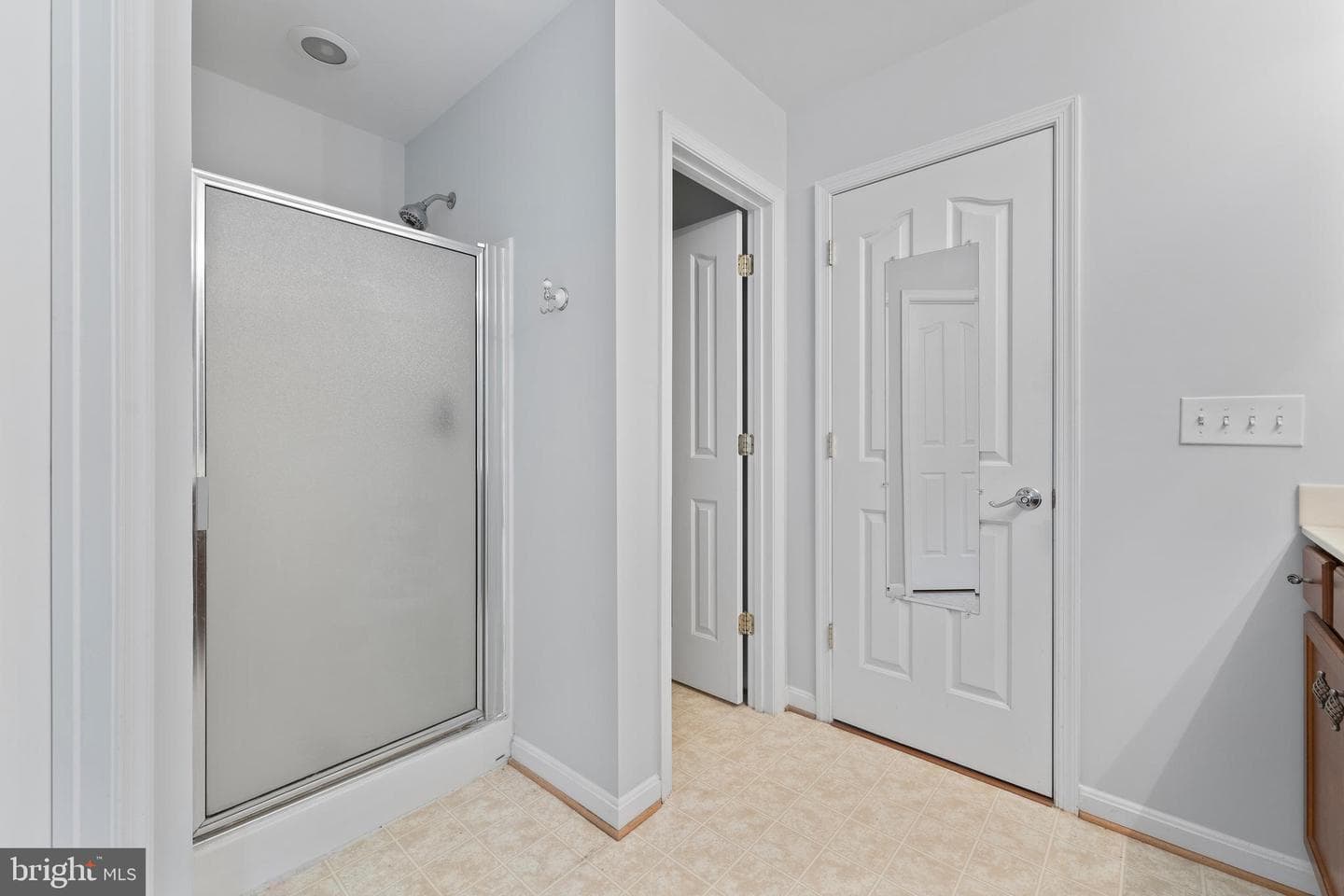 9501 Barbaras Way photo 25