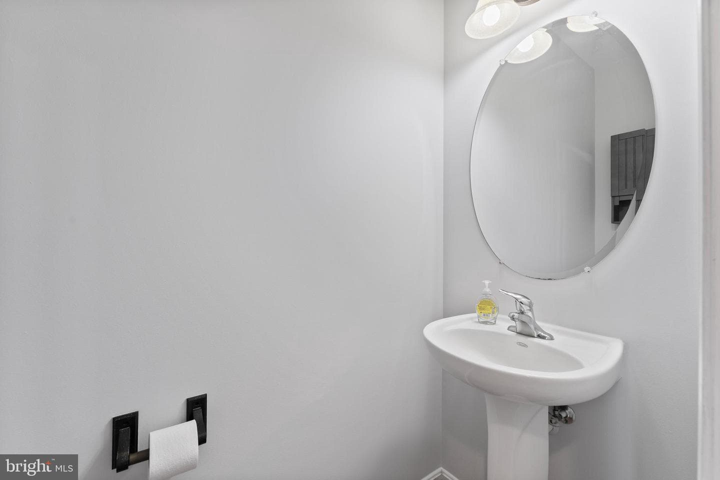 9501 Barbaras Way photo 28