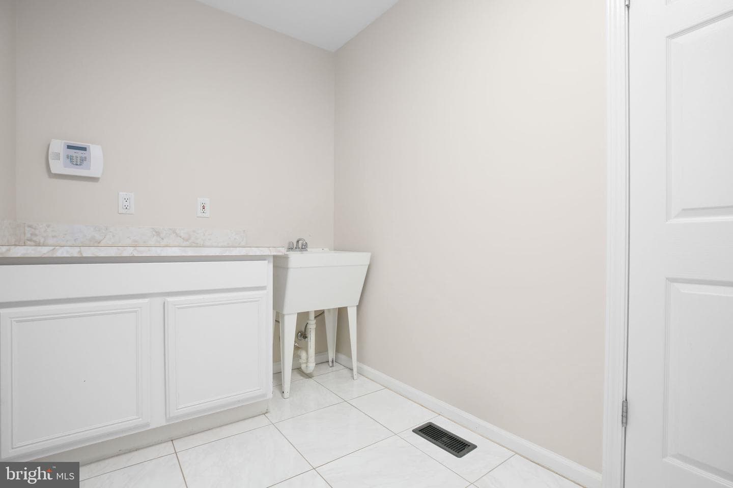 11366 Caledon Road photo 39